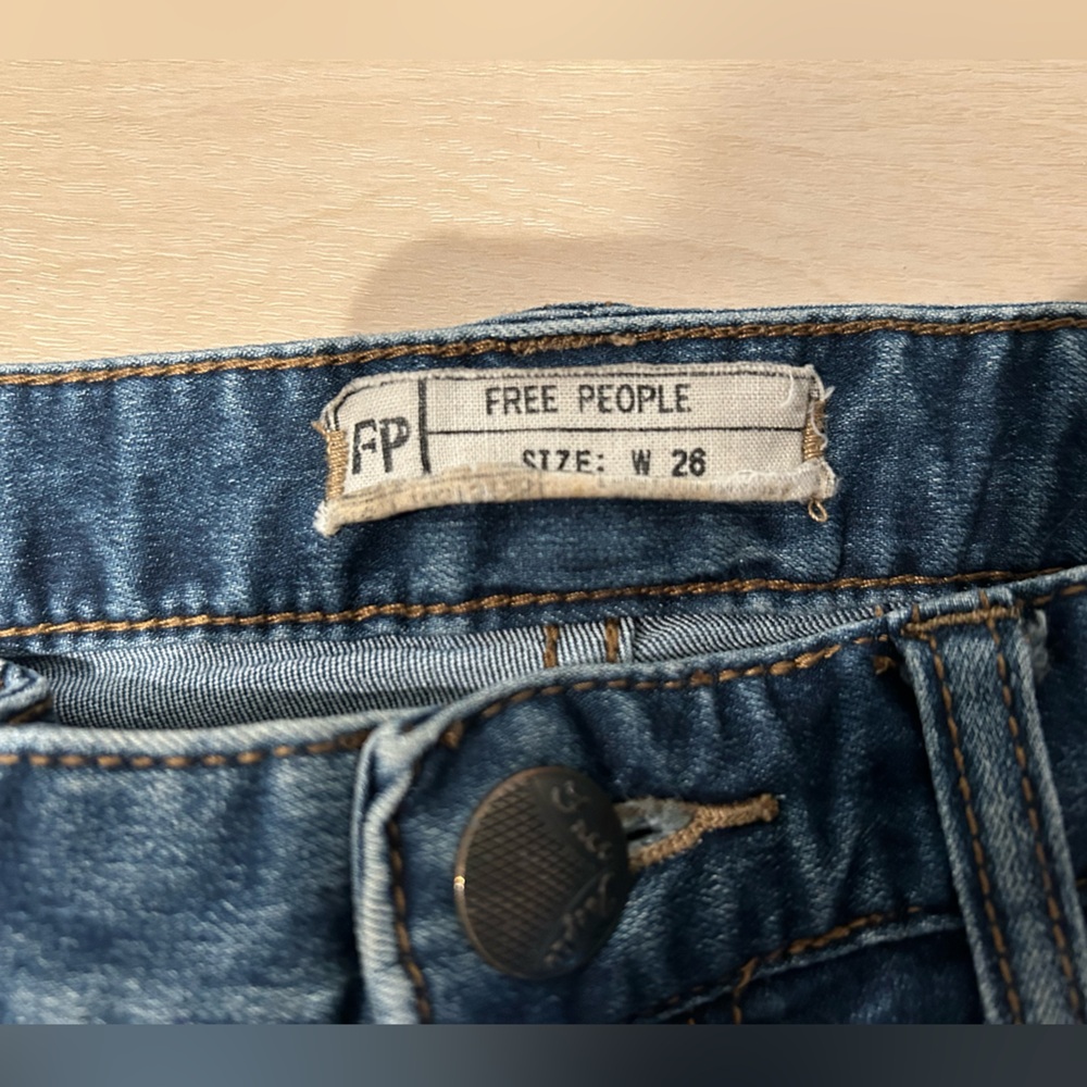 Free People Womens Busted Knee Denim Distressed Skinny Jeans Size 26 - Picture 8 of 9